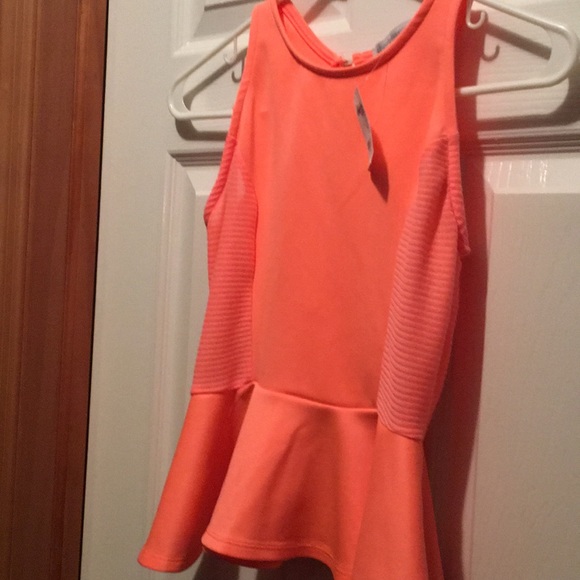 Never worn with tags - Picture 7 of 7